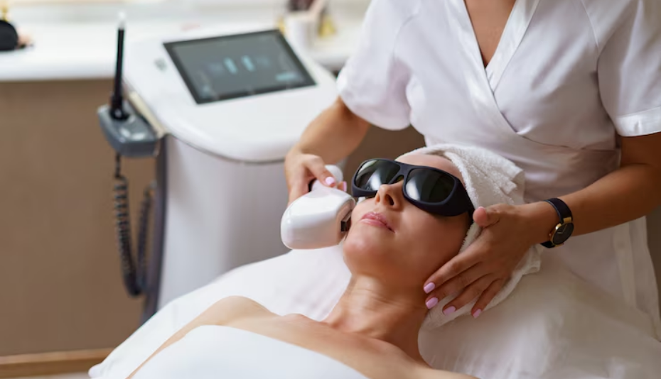 Get rid of stains with Candela PicoWay Laser